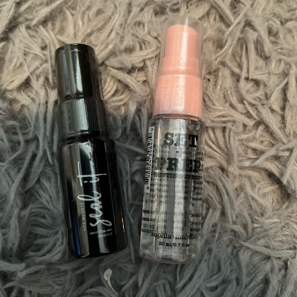 Makeup setting spray